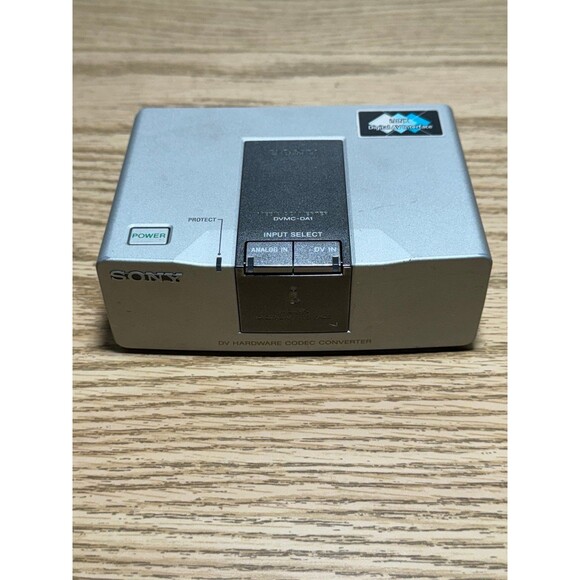 SONY DV Digital Video Hardware Codec Media Converter DVMC-DA1‎ FireWire - Picture 1 of 7
